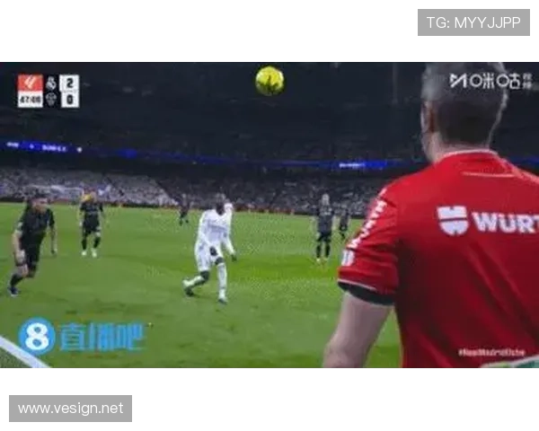 居莱尔惊天吊射斩获三月最佳